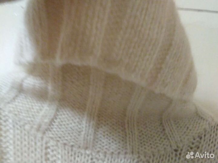 Свитер 46-48, на морозы