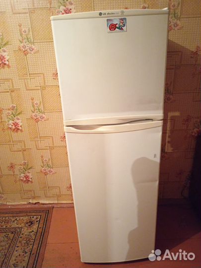 Холодильник LG