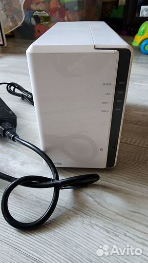 Сетевое хранилище NAS Synology DS216SE