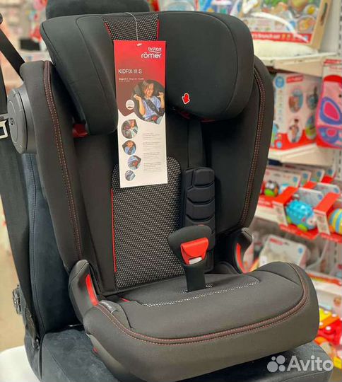 Автокресло britax Romer Kidfix III s cool flow