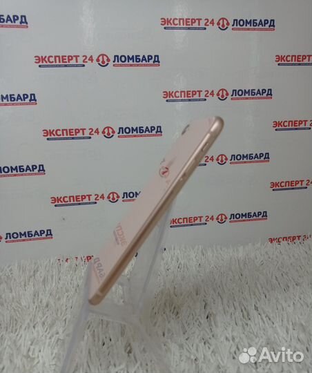 iPhone 8, 64 ГБ