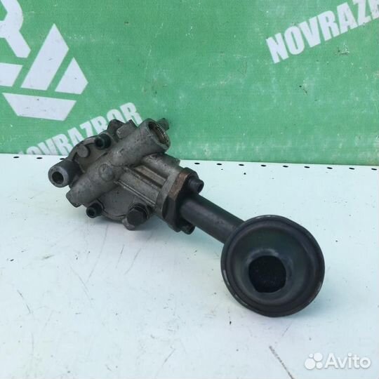 Насос масляный Фольксваген Пассат Б3