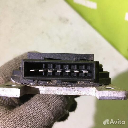 Коммутатор Фольксваген Пассат Б3