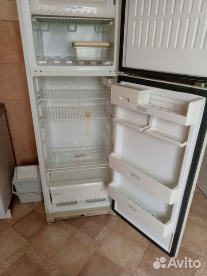 Продаю холодильник бу