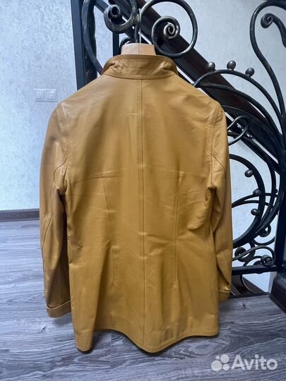 Куртка кожаная женская 42 44
