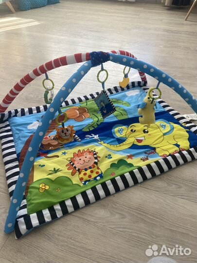 Развивающийся коврик