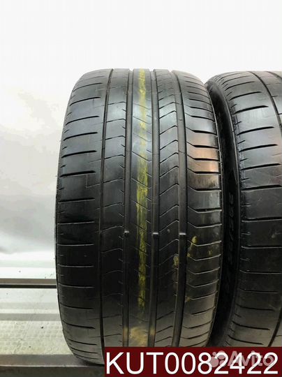 Pirelli P Zero PZ4 295/35 R21 99R