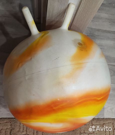 Мяч попрыгун