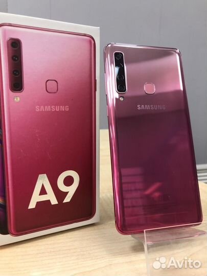 Смартфон Samsung Galaxy A9 (2018) 6/128GB