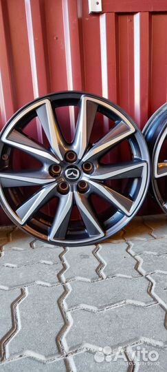 Литые диски на mazda R 19