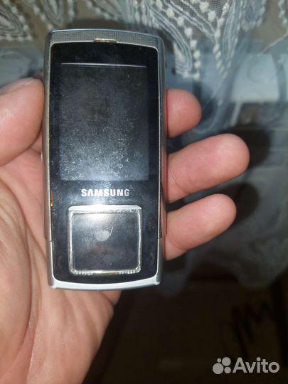 Телефон samsung