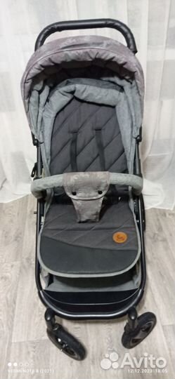 Детская всесезонная коляска