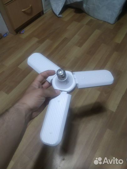 Лед лампа LED энергосберегающая