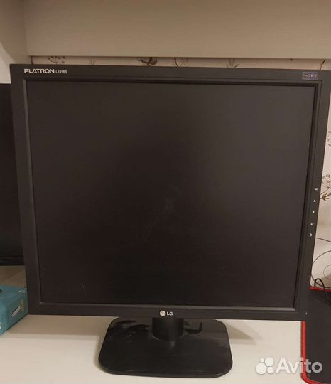 Монитор LG flatron