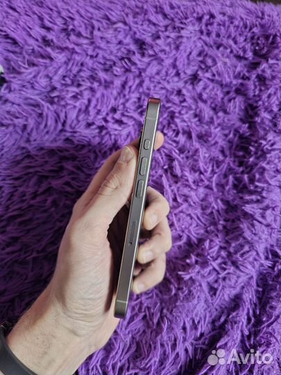 iPhone 15 Pro, 256 ГБ