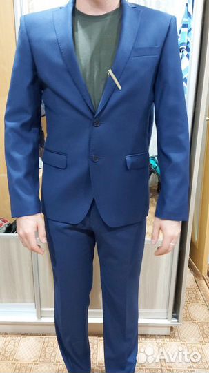 Продам костюм