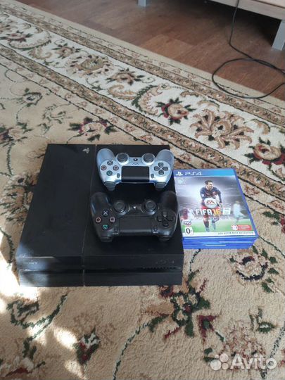 Игровая приставка sony ps4