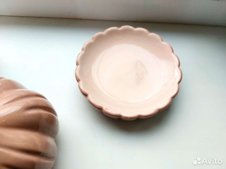 Набор для ванной (мыльница, стаканчик, дозатор)