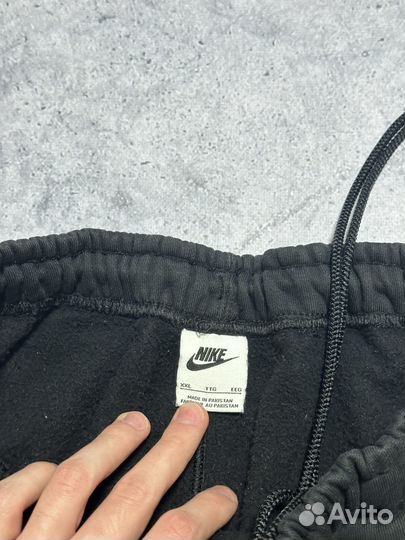 Спортивные штаны