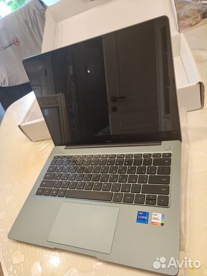 Huawei Matebook 14s i7/16/512 Spruce green
