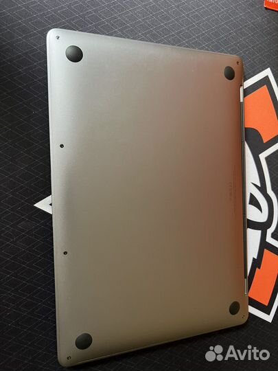 Apple MacBook Pro 13 2020 m1