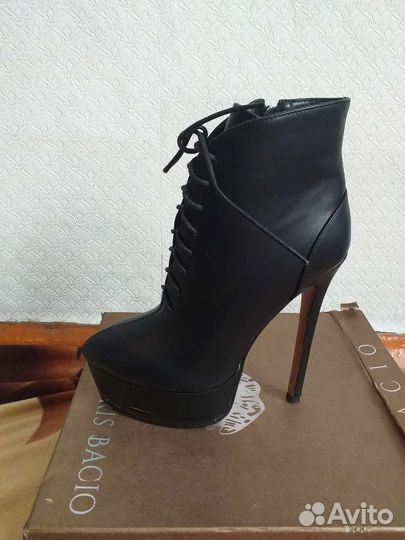 Ботильоны натуральная кожа новые