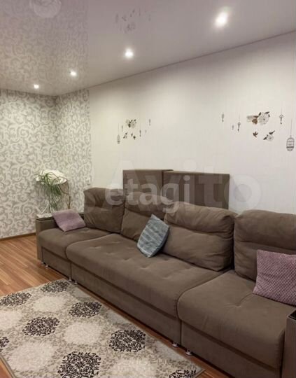 3-к. квартира, 57,2 м², 2/5 эт.