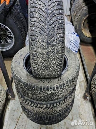 Nokian Tyres Hakkapeliitta 9 205/65 R16 95T