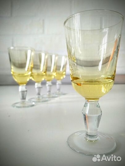 Рюмки жёлтое стекло СССР