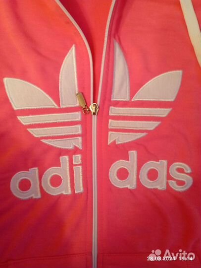 Спортивный костюм adidas женский