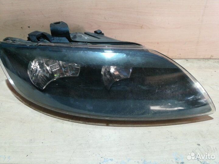 Фара правая Audi Q7