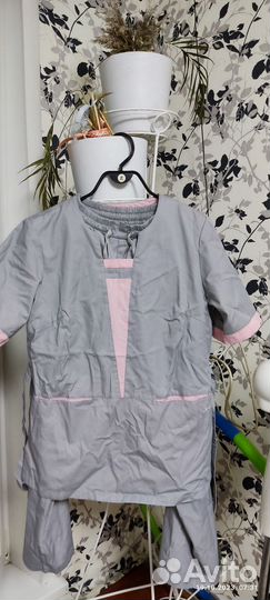 Медицинская одежда женская 46,48