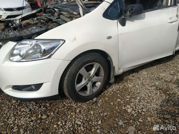 Авторазбор Toyota Auris разбор