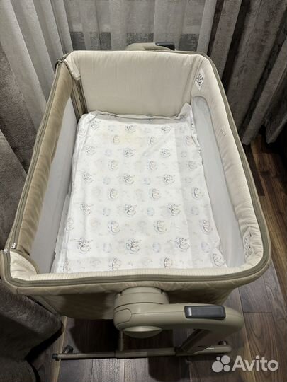 Кроватка chicco next2me