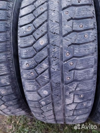 Continental VancoWinter 2 185/60 R15 30