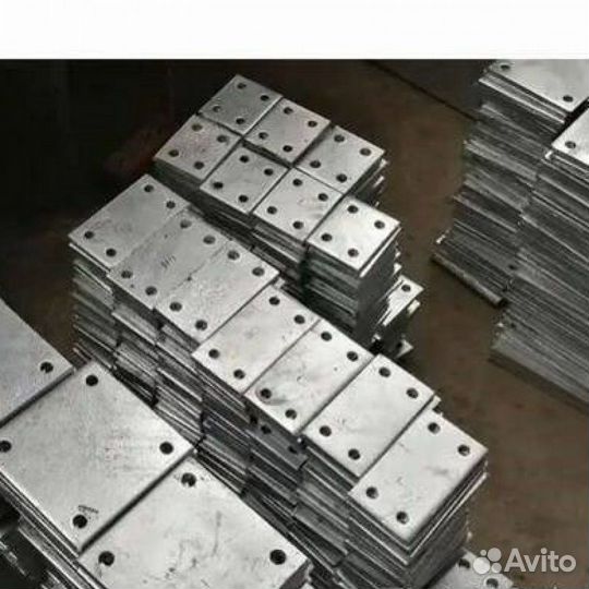Закладные пластины