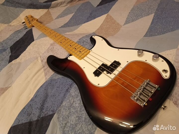 Fender precision bass MIM