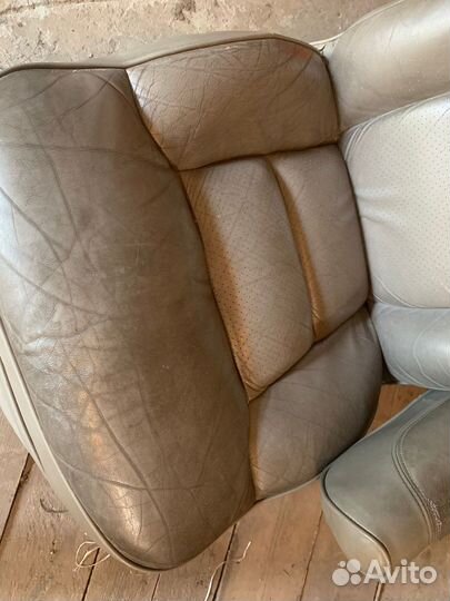 Сиденье пассажирское Chevrolet Express