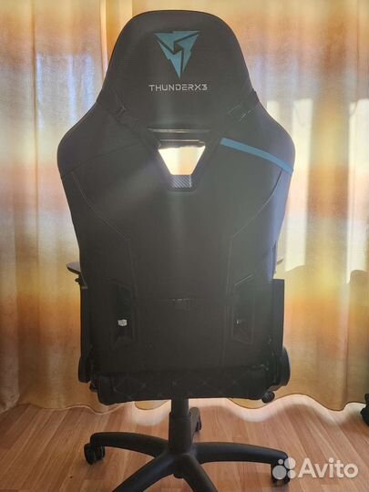Игровое кресло Thunderx3 TC3