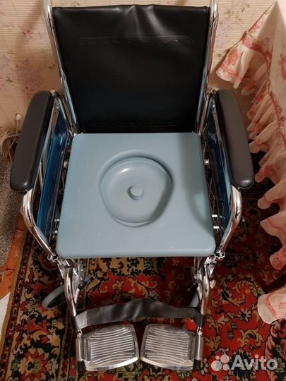 Кресло-коляска с ручным приводом