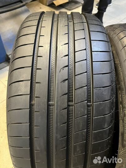 Goodyear Eagle F1 Asymmetric 5 245/40 R19 и 275/35 R19