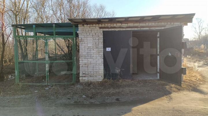 Гараж, > 30 м²