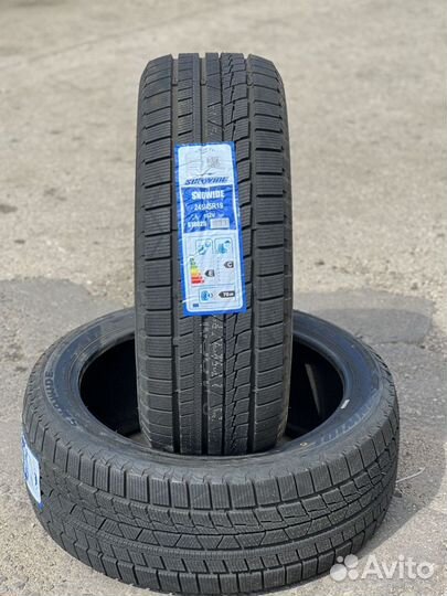 Sunwide Snowide 235/45 R17 97U