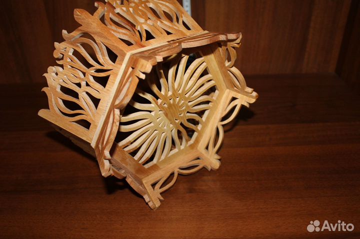 Ваза для конфет деревянная резная бук массив