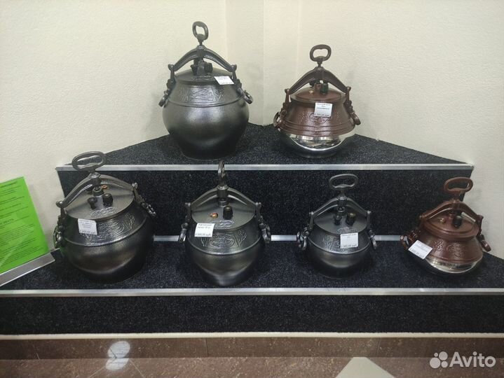 Сковорода вок чугунная, 24 см