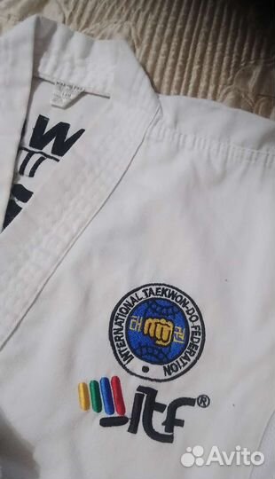 Добок для занятий тхэквондо