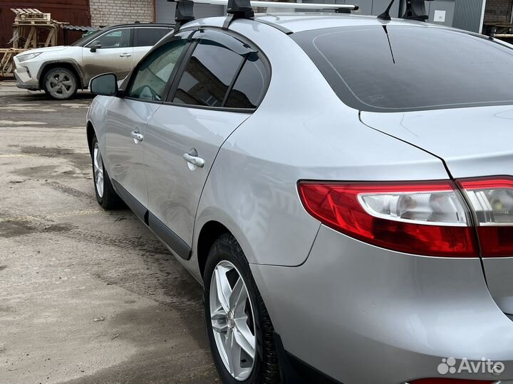 Renault Fluence 1.6 AT, 2010, 197 000 км