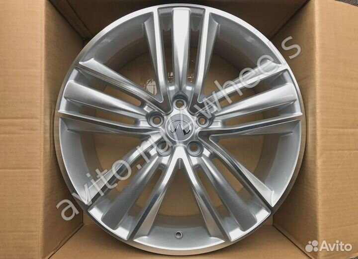 Диски Инфинити M R18