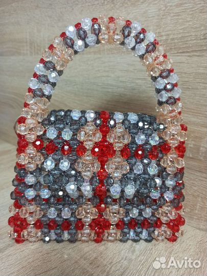 Сумка из бусин
