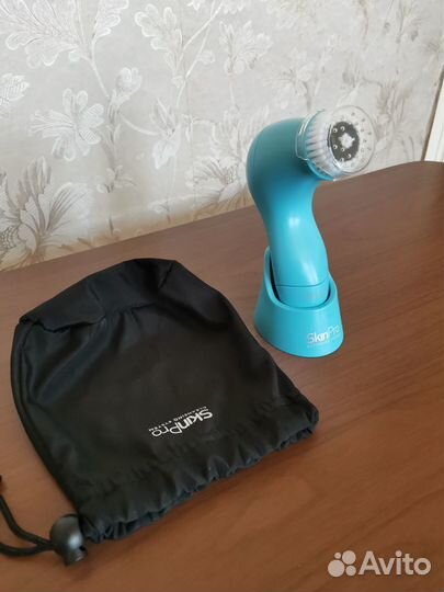 Аппарат для очищения кожи лица